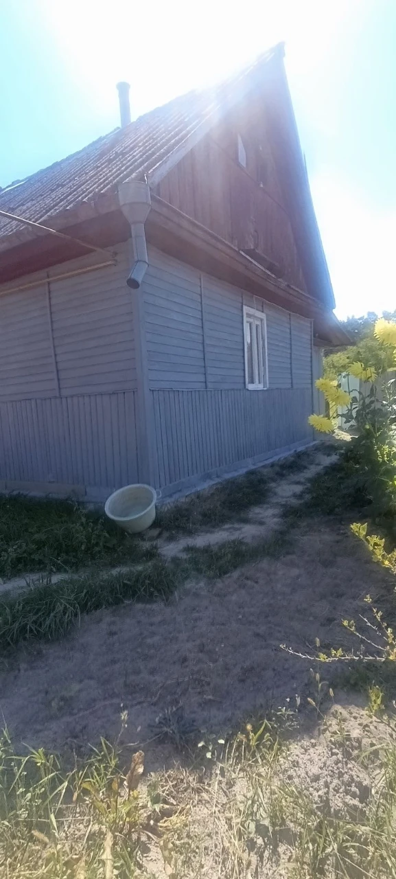 Продається будинок в Березівці з газом та всі зручності.