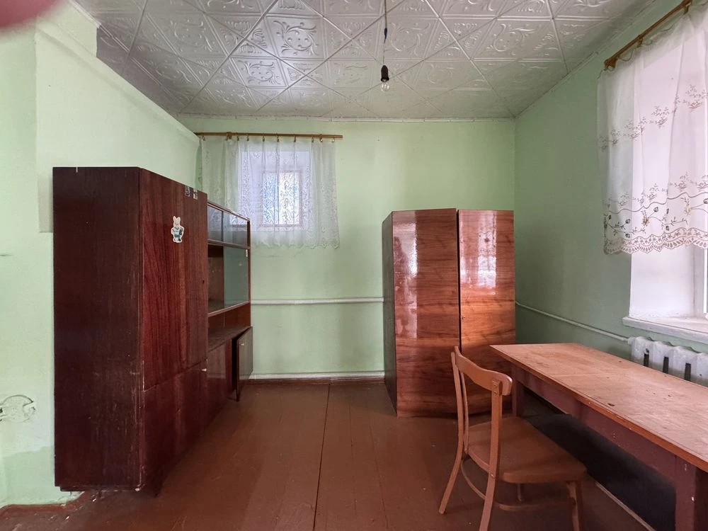 Продам добротний цегляний булинок в селі Кузьмин, поруч міст