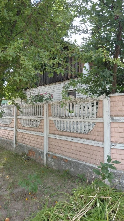 Продаж окремого будинку