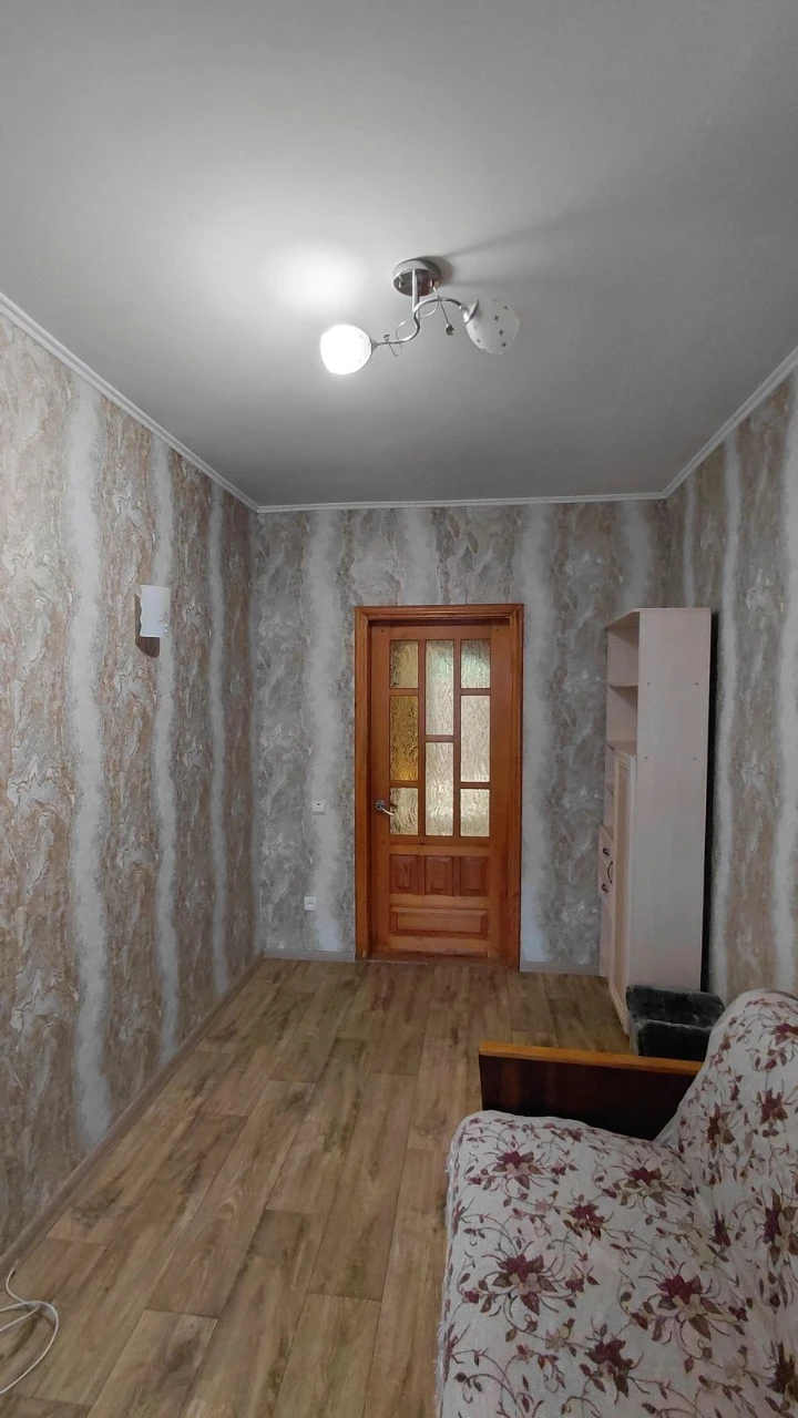 Продаж окремого будинку