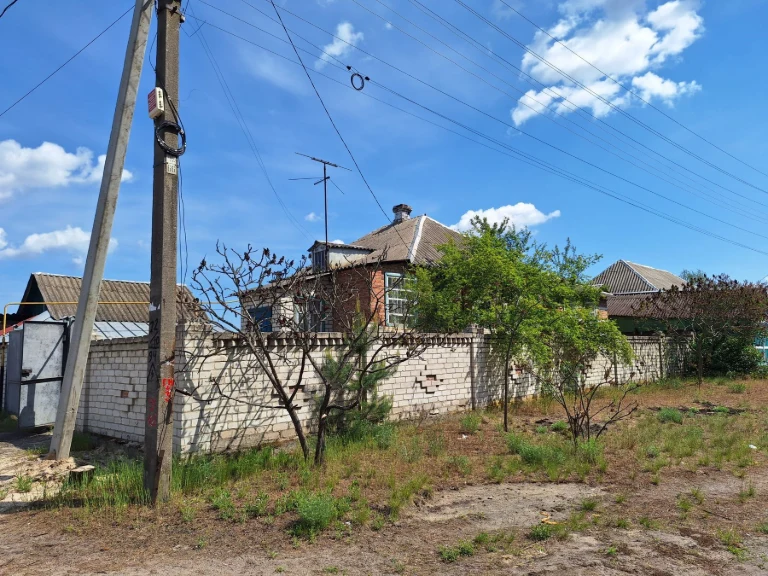 Продам будинок біля бору Жихор