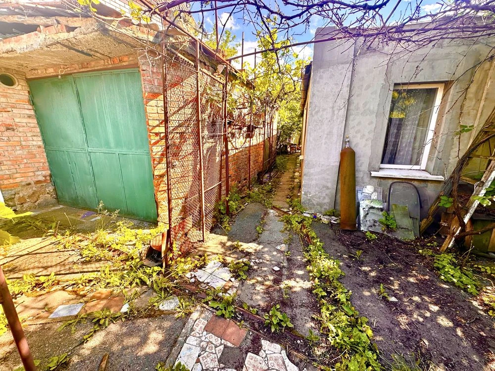 Продам 1/2 дома р-он Новые дома , 1 мин Комунальный рынок