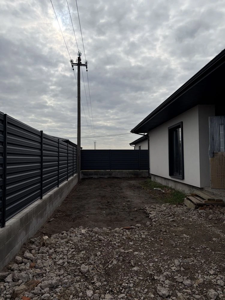 Продам Дуплекс район Льонокомбінат