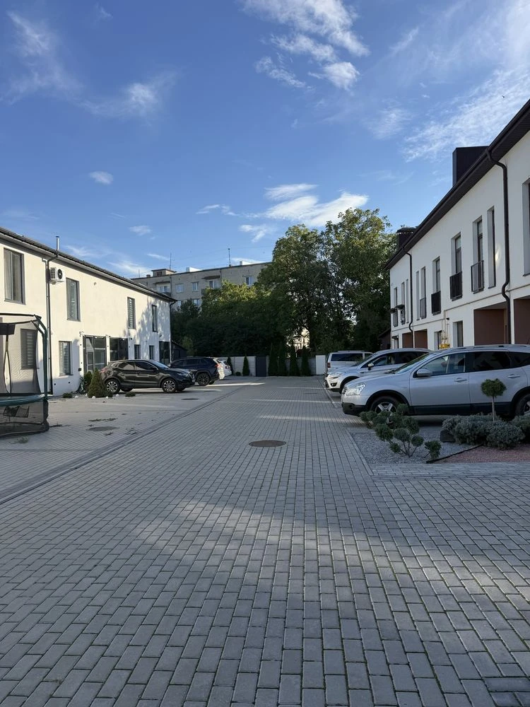 Продаж стильного котеджу з каміном!Біля Квасилова
