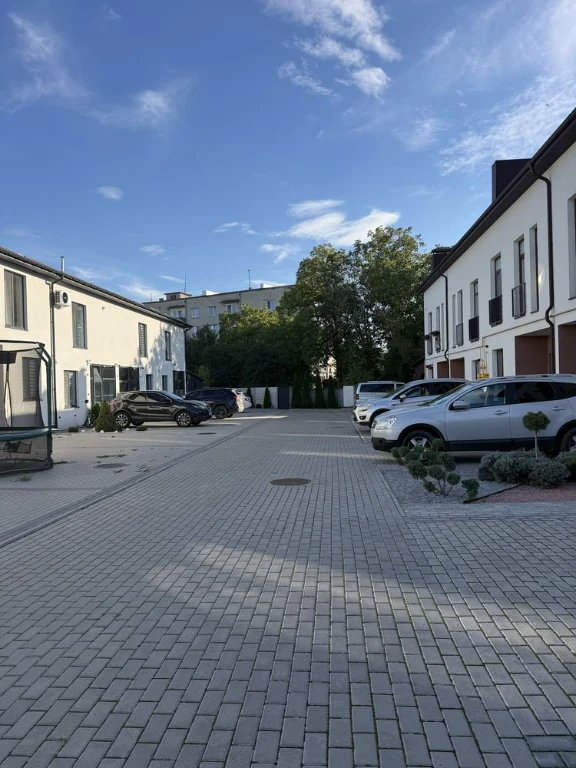 Продаж стильного котеджу з каміном!Біля Квасилова