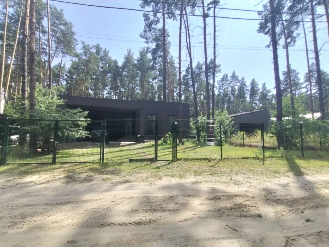 Продаж будинку в лісі VIP-клісу з ремонтом під Києвом Дарниц