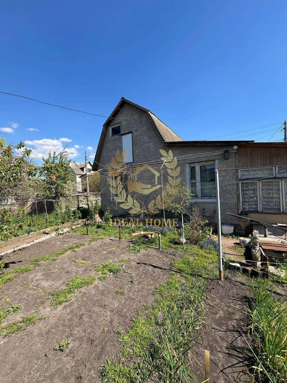 Продам дачний будинок на Осокорках