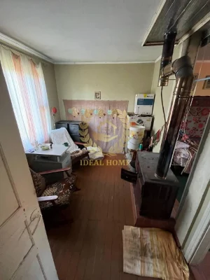 Продам дачний будинок на Осокорках