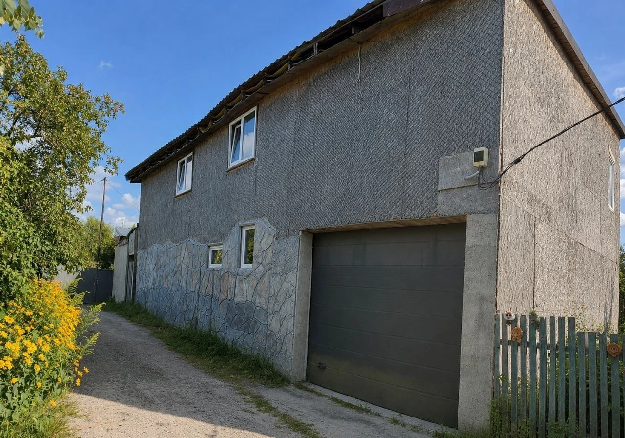 Продам дом в Киеве с живописным выходом на воду, 3ф инвертор