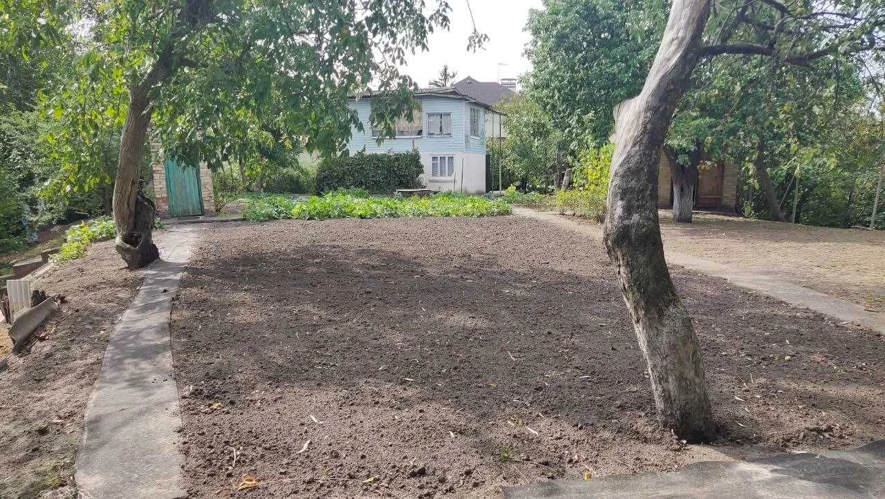 Продам дачу на Осокорках (Дарницький район, Київ)