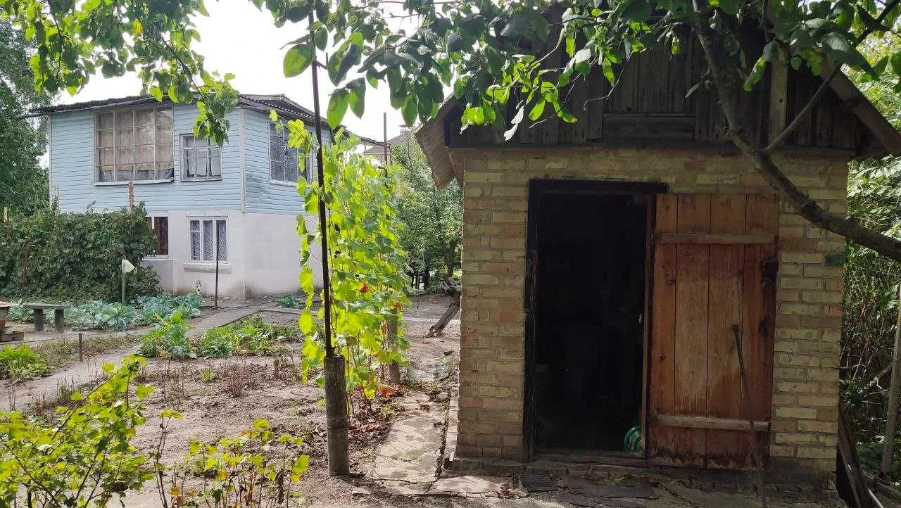 Продам дачу на Осокорках (Дарницький район, Київ)