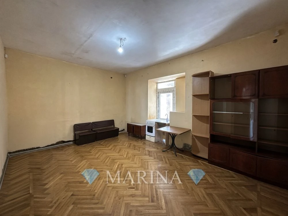 Продам дом 364 м2 с гаражом ул.Широкая левый берег