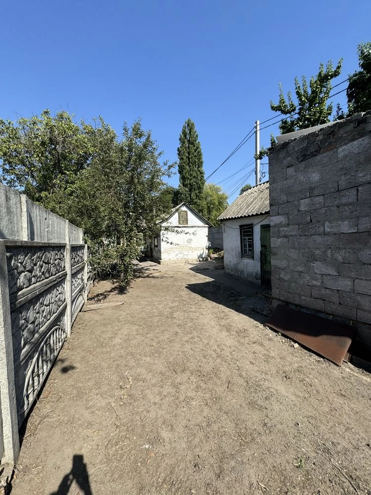 Продам дом на Богомаза/левый берег /на два входа