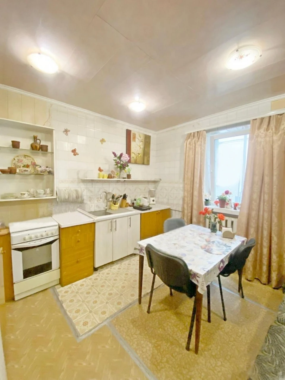 Будинок 180 м² Мирний | 5 кімнат | 2 входи | 4,5 сотки | Гар