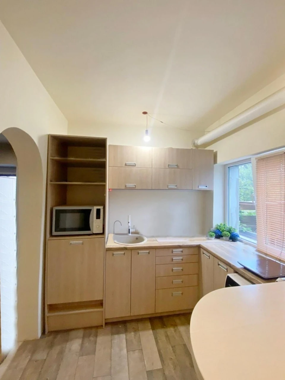 Будинок 180 м² Мирний | 5 кімнат | 2 входи | 4,5 сотки | Гар