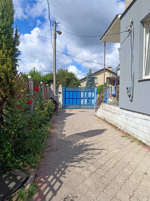 Продам дом в р- не пр. Металлургов