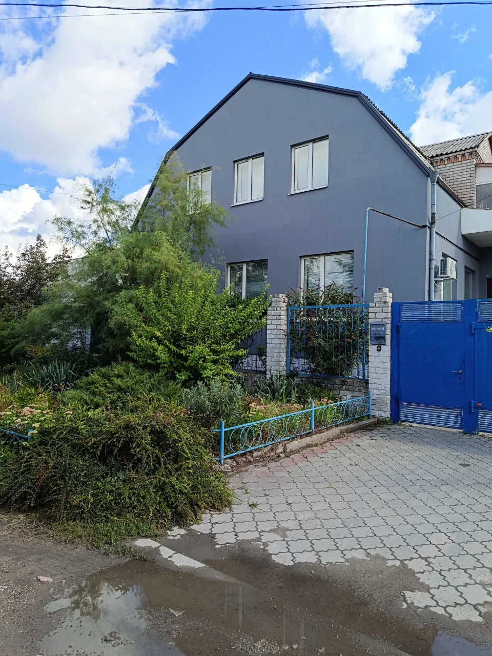 Продам дом в р- не пр. Металлургов