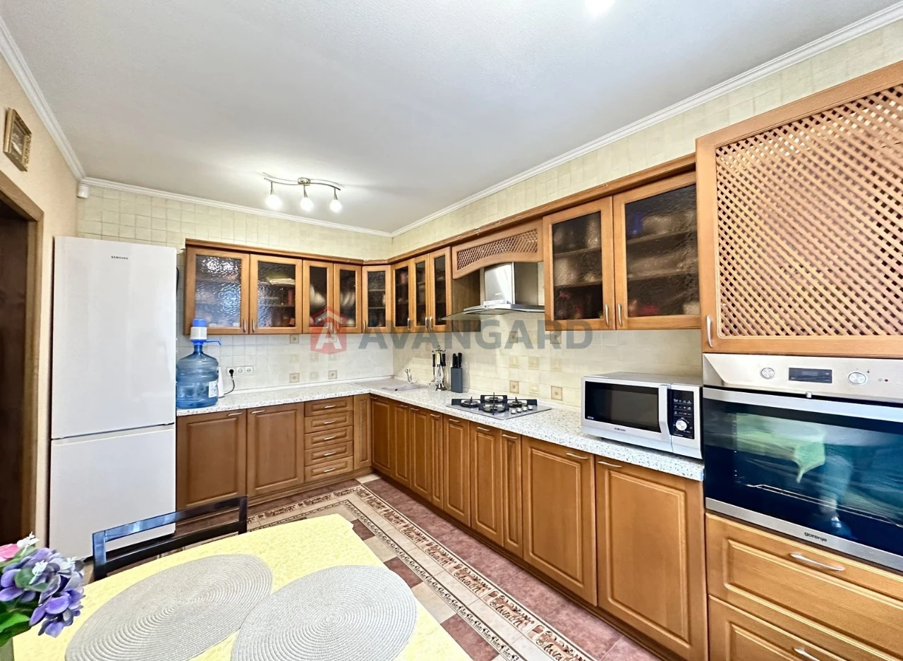Продам дом 188 м2 Диёвка1 р-н ж/м Парус /Красный Камень