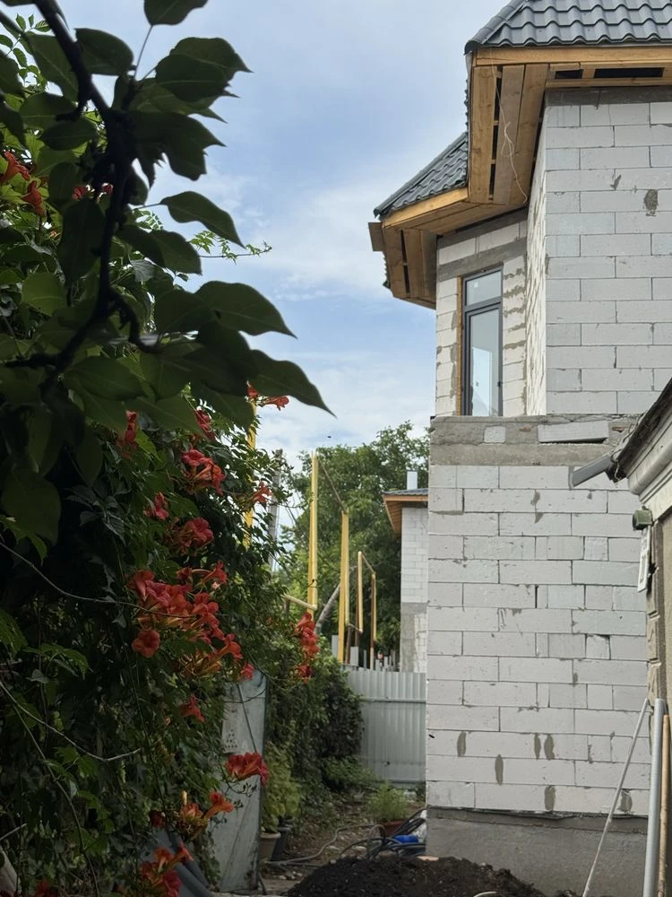 New two-story house in Cheremushki in the best location, 105 m²
