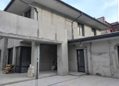 Arcadia! Closed cooperative! House on 5.5 acres! 1A37