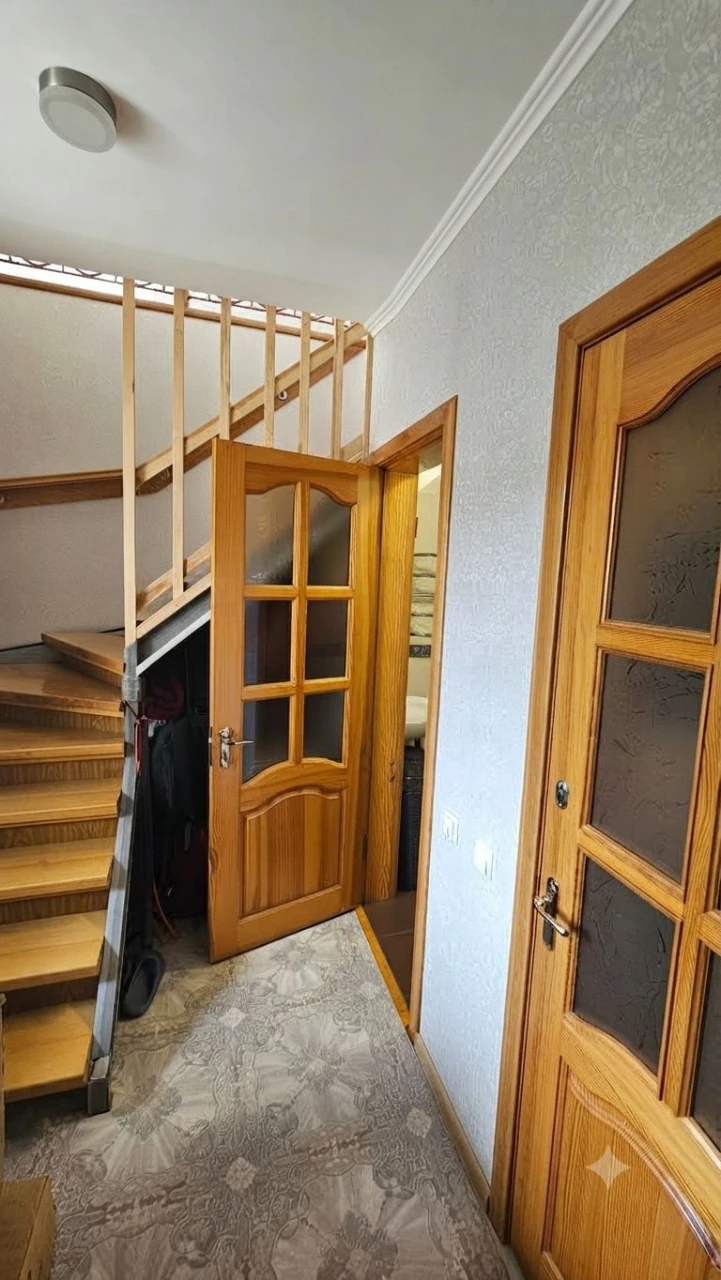 Дом на Бородинском с Гаражем и почти Бомбоубежищем!154 м/кв.