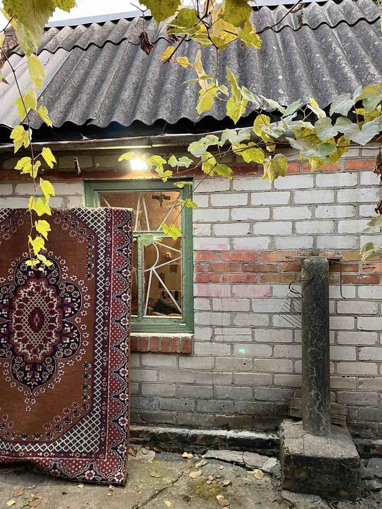 Продам дачу, є будиночок потрібен ремонт
