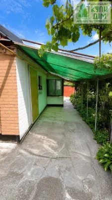 Продається частина будинку на Озерній балці з окремим двором