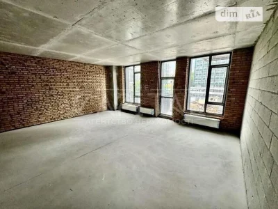 Sale of 4-room apartment 120 sq. m. on Vasylya Tyutyunnyka 39/2 •