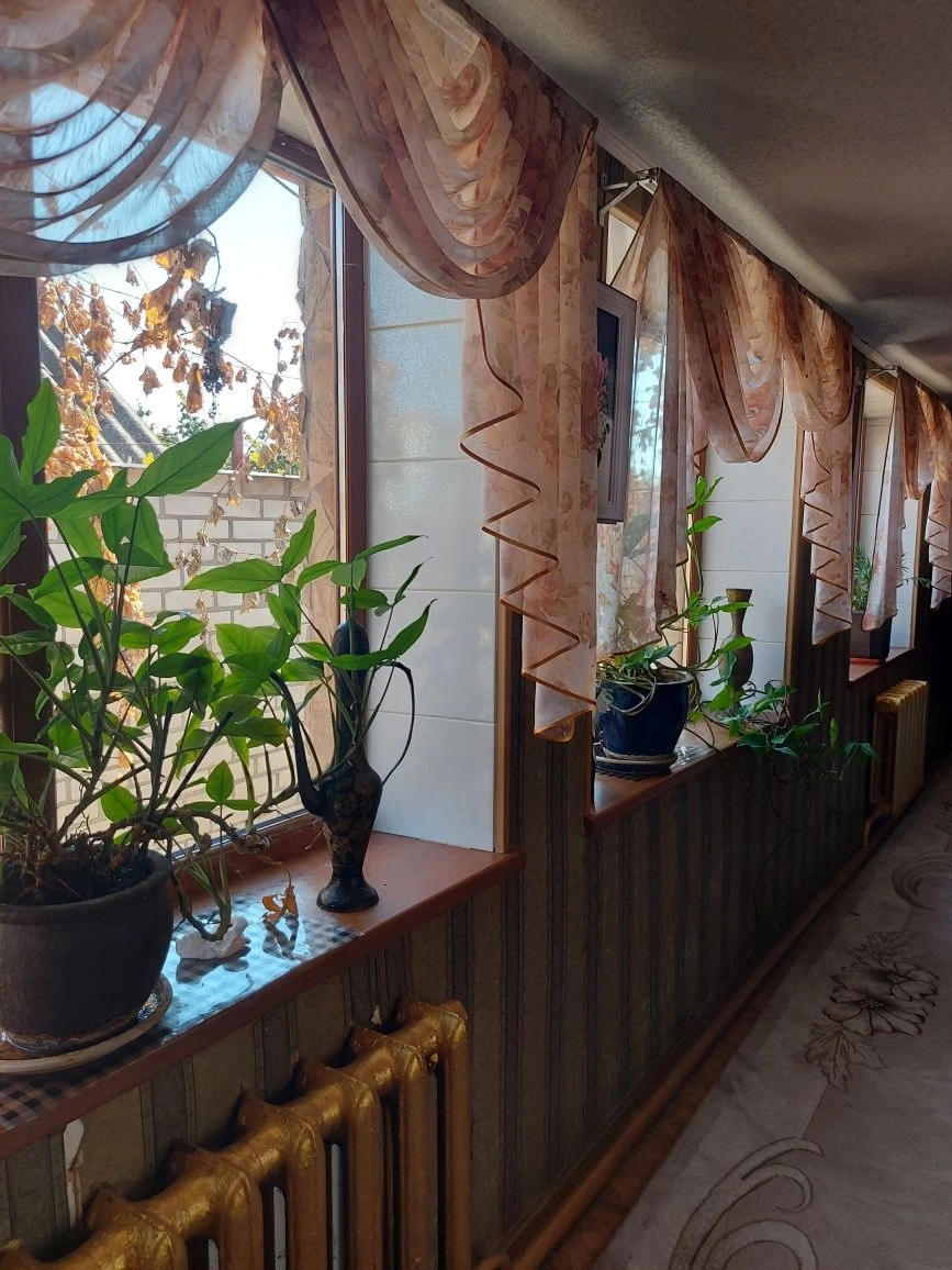 Продаю добротний будинок Варварівка