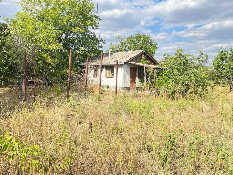 Продам дачу в межах міста, центральний район, Ракетне Урочищ