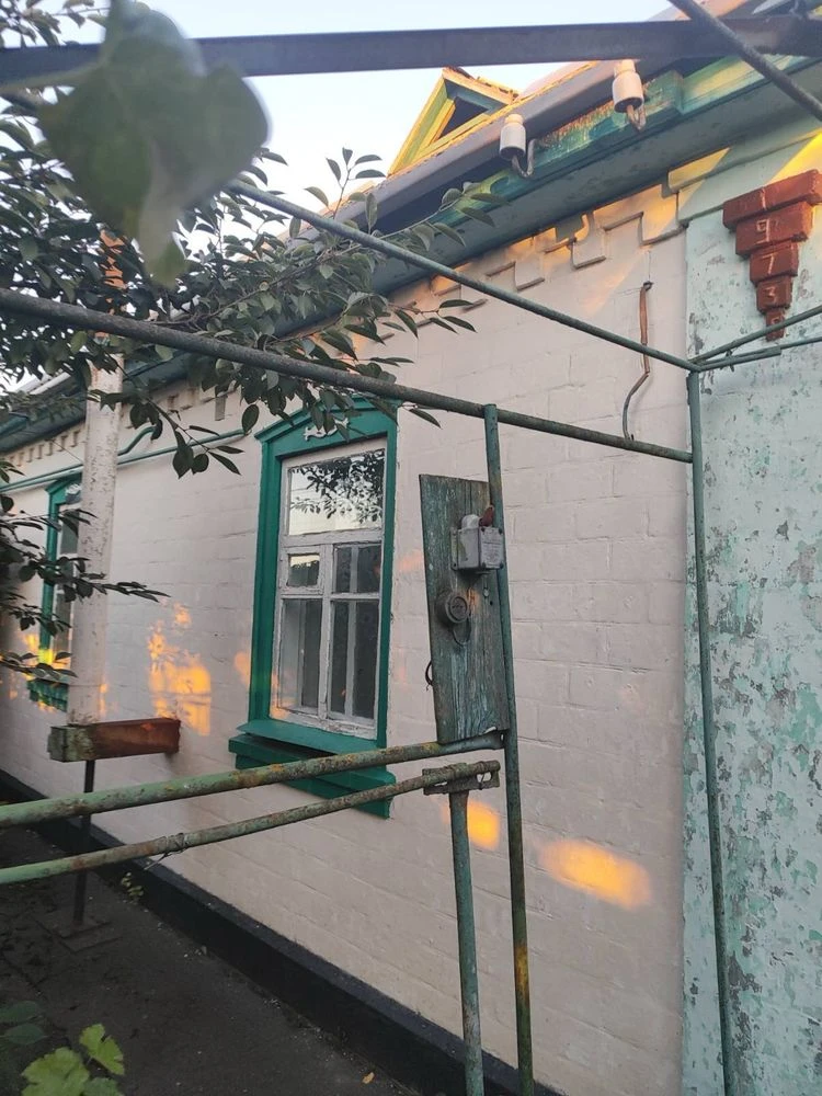 Будинок 10 км від м. Кобеляки с. Бутенки полтавська облась