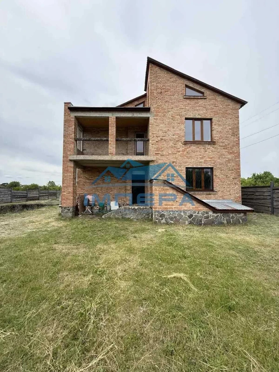 Продаж 2-поверхового цегляного будинку, 15км від Полтави