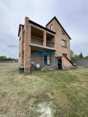 Продаж 2-поверхового цегляного будинку, 15км від Полтави