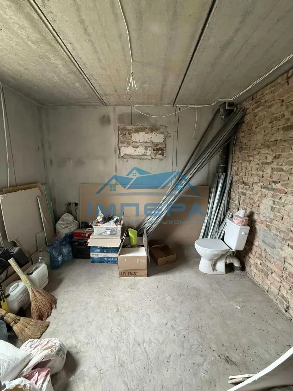 Продаж 2-поверхового цегляного будинку, 15км від Полтави