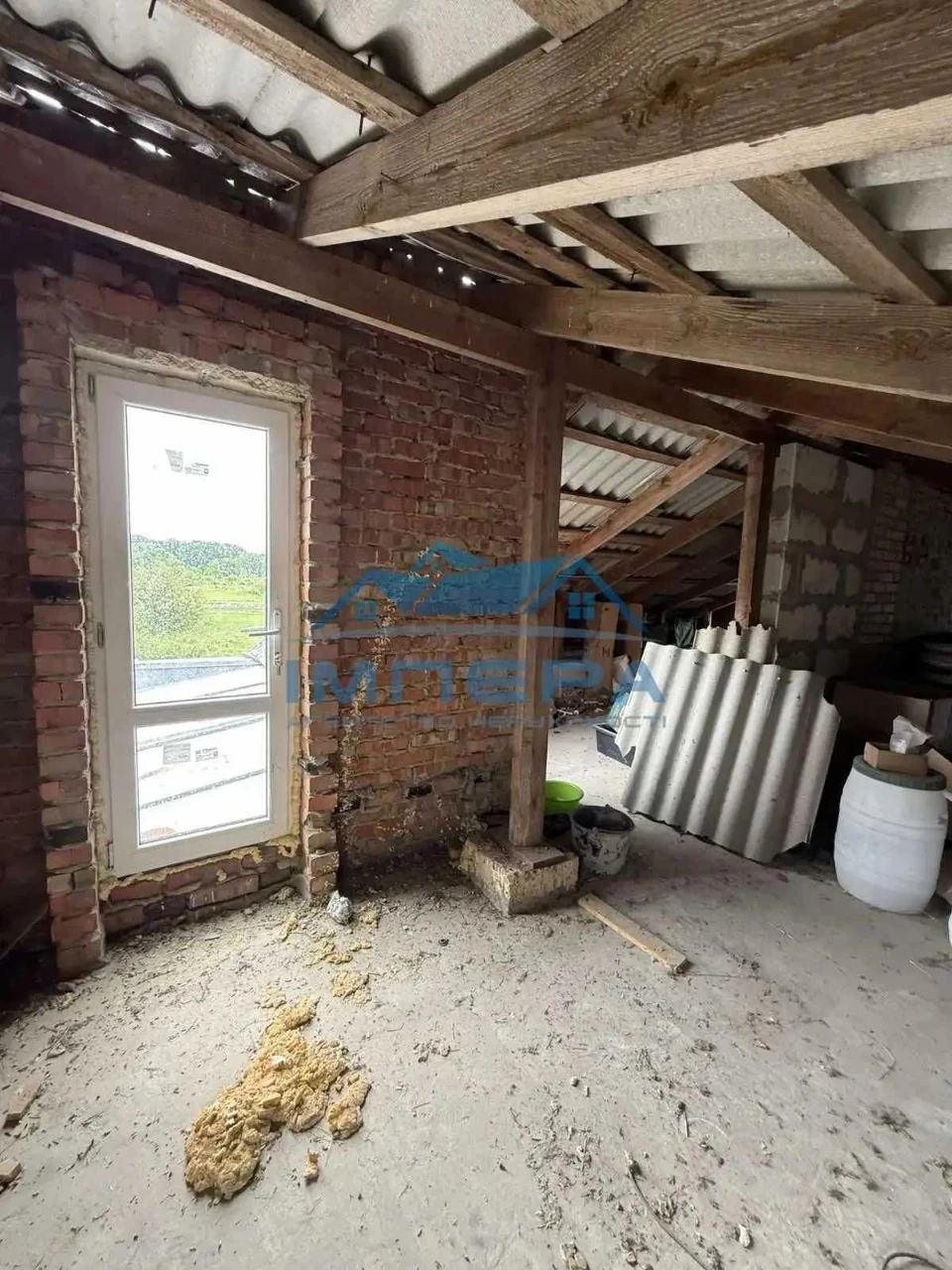 Продаж 2-поверхового цегляного будинку, 15км від Полтави