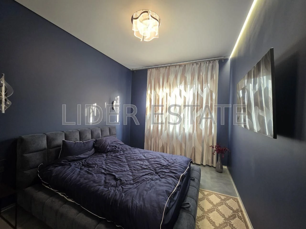Продаж 4-кімн. таунхауса 170 м² на 2 сотках в Ужгороді!