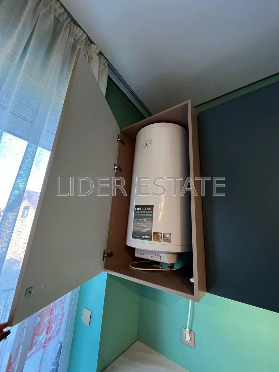 Продаж 4-кімн. таунхауса 170 м² на 2 сотках в Ужгороді!