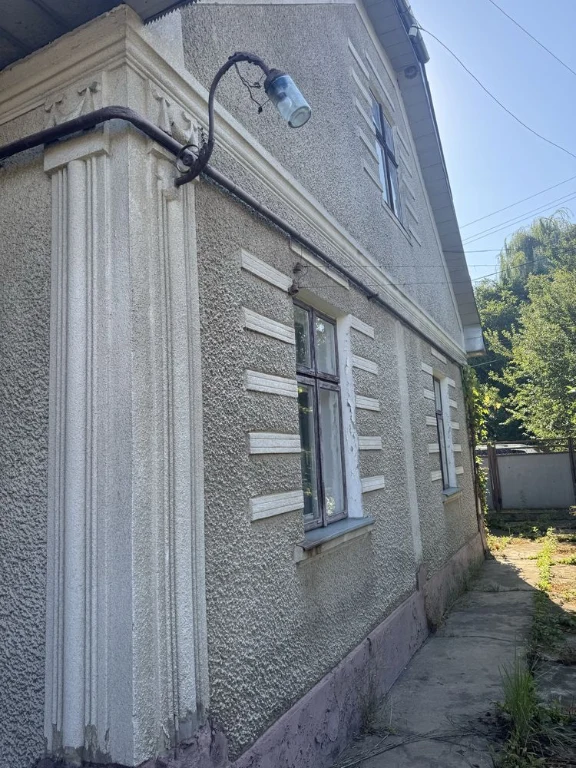 Продам будинок  м. Чернівці