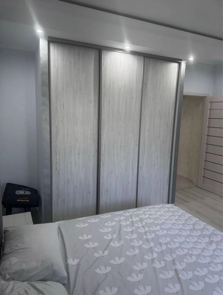 Продаж 2-кімнатноі квартири 69 м2