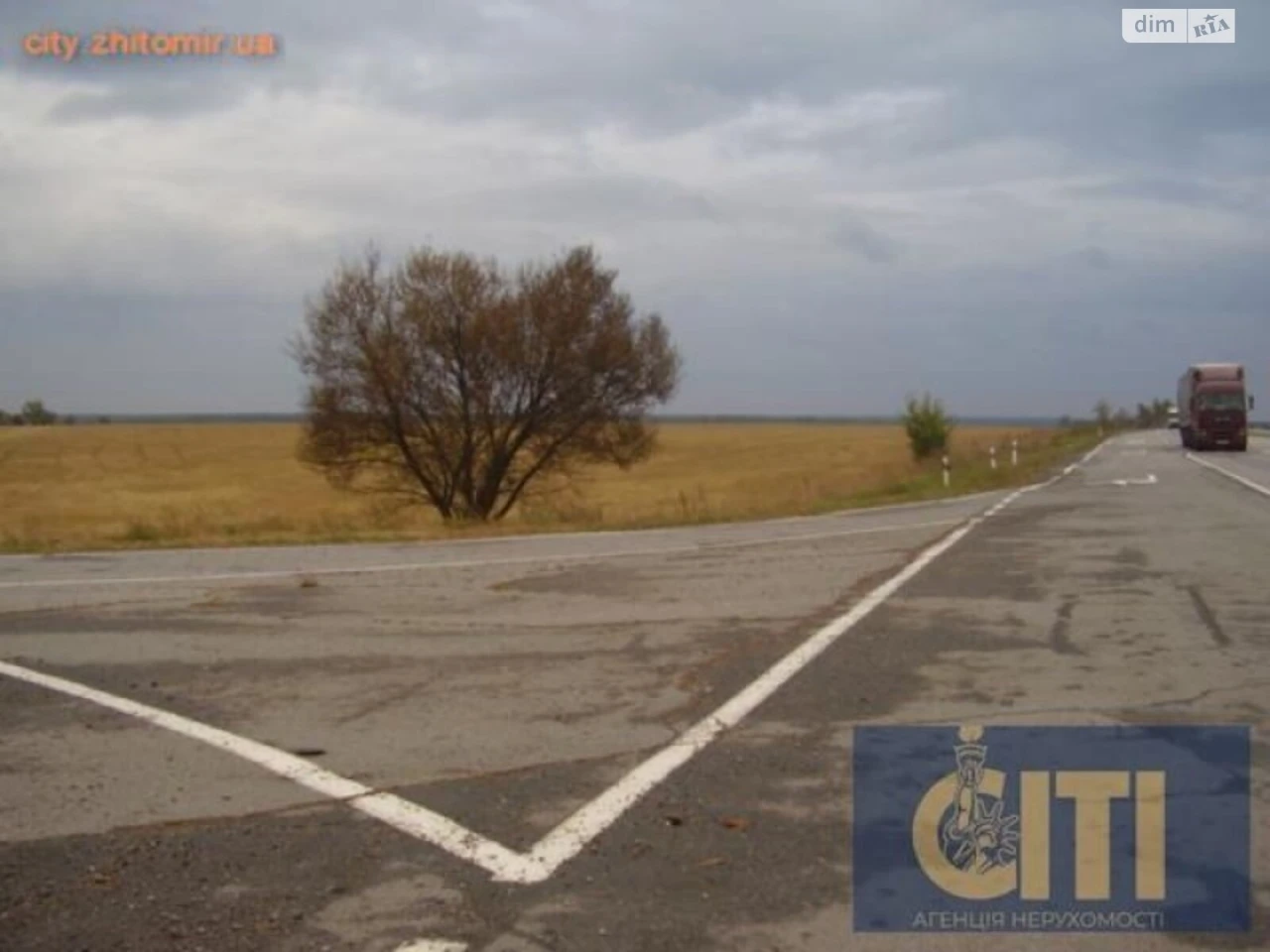Продаж Земля комерційного призначення