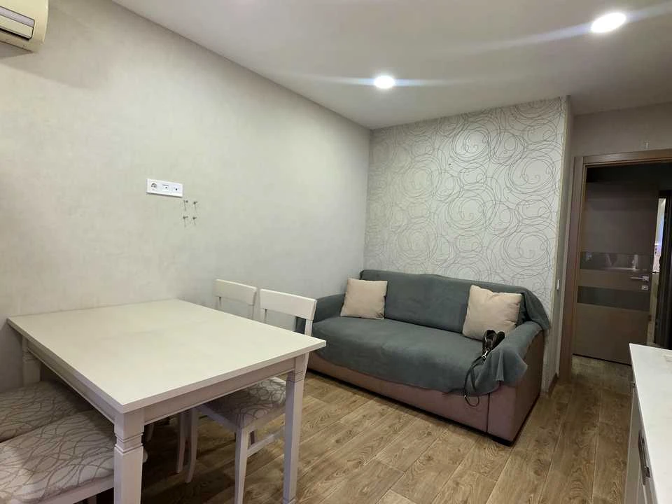 Квартира. Харків, Драгоманова вул.
