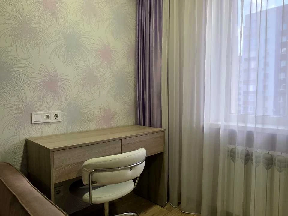 Квартира. Харків, Драгоманова вул.