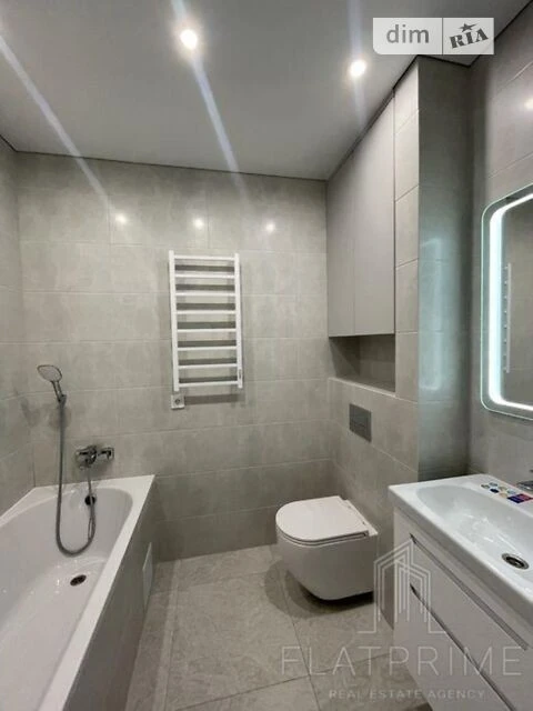 Sale of the 2nd apartment Zmienko Vsevolod, 13 Varshavsky 3 Po