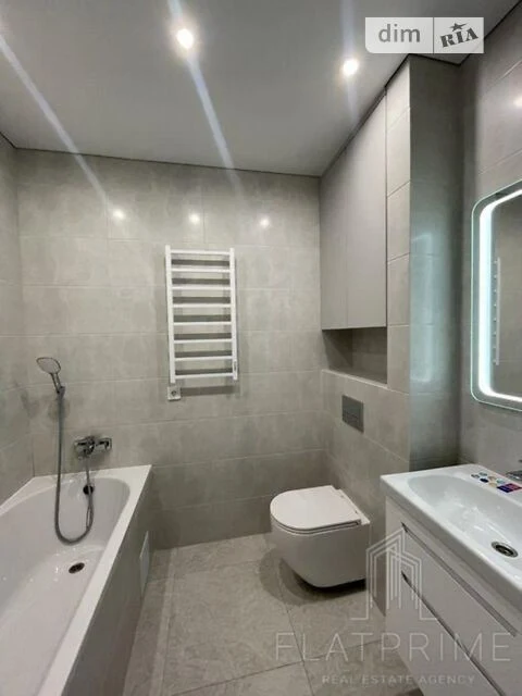 Sale of the 2nd apartment Zmienko Vsevolod, 13 Varshavsky 3 Po