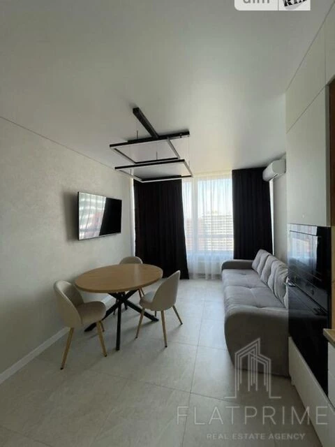 Sale of the 2nd apartment Zmienko Vsevolod, 13 Varshavsky 3 Po