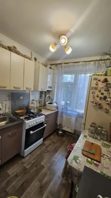 Продам 3к квартиру район Типографії