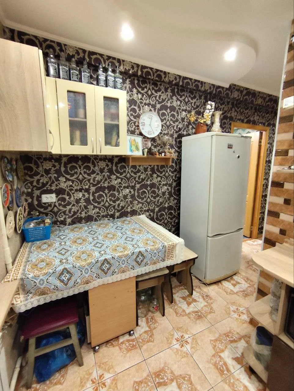 Продаж 2 кімн. квартири вул. Космічна.
