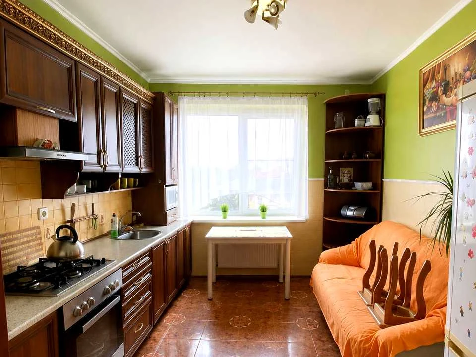 Квартира. Ивано-Франковск, Куренного Черноты ул., 2 к