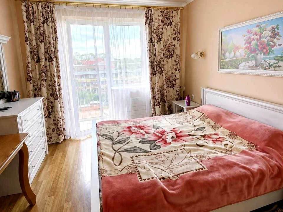 Квартира. Ивано-Франковск, Куренного Черноты ул., 2 к