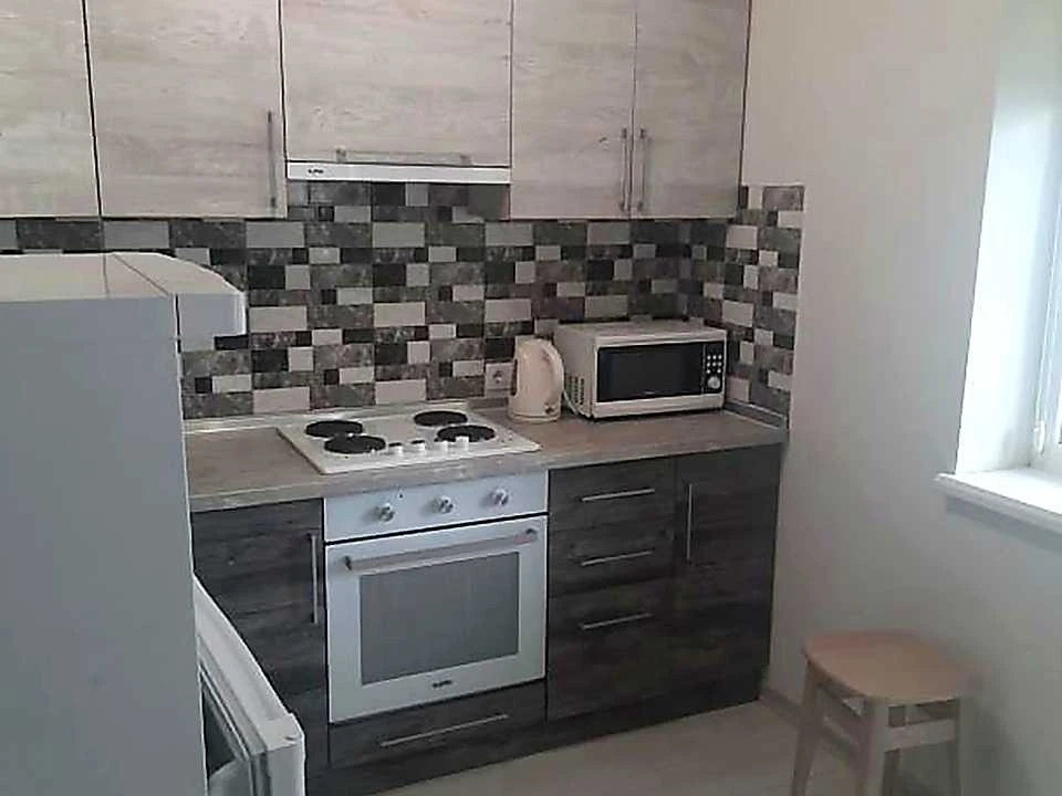 Apartment. Kharkiv, Myru St.